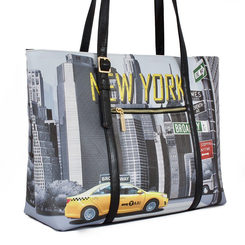 NICOLE LEE NEW YORKトートバッグ バックで充電できて便利