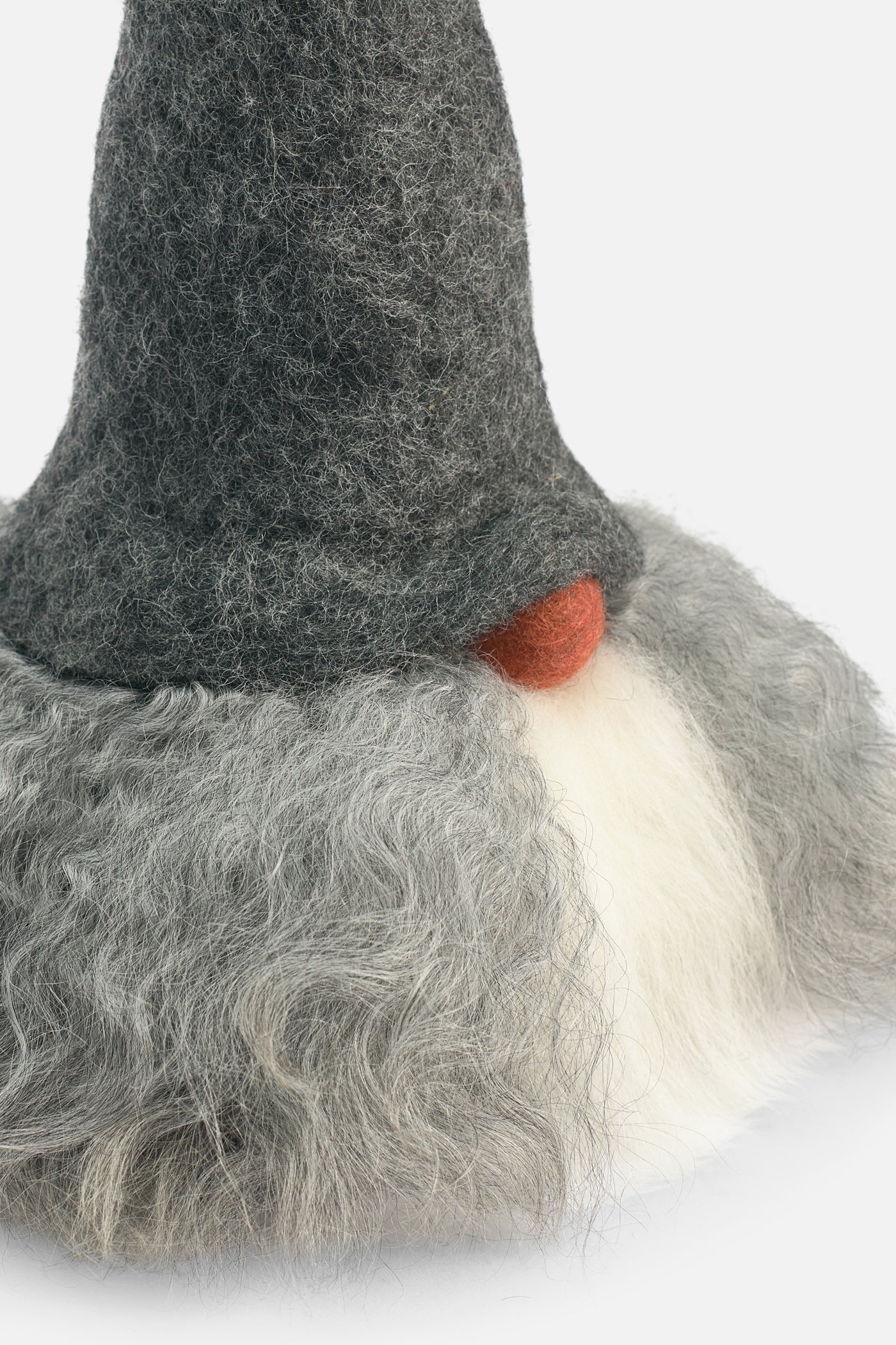 【 Åsa's Tomtebod 】 トムテ Valter グレー、赤 35cm