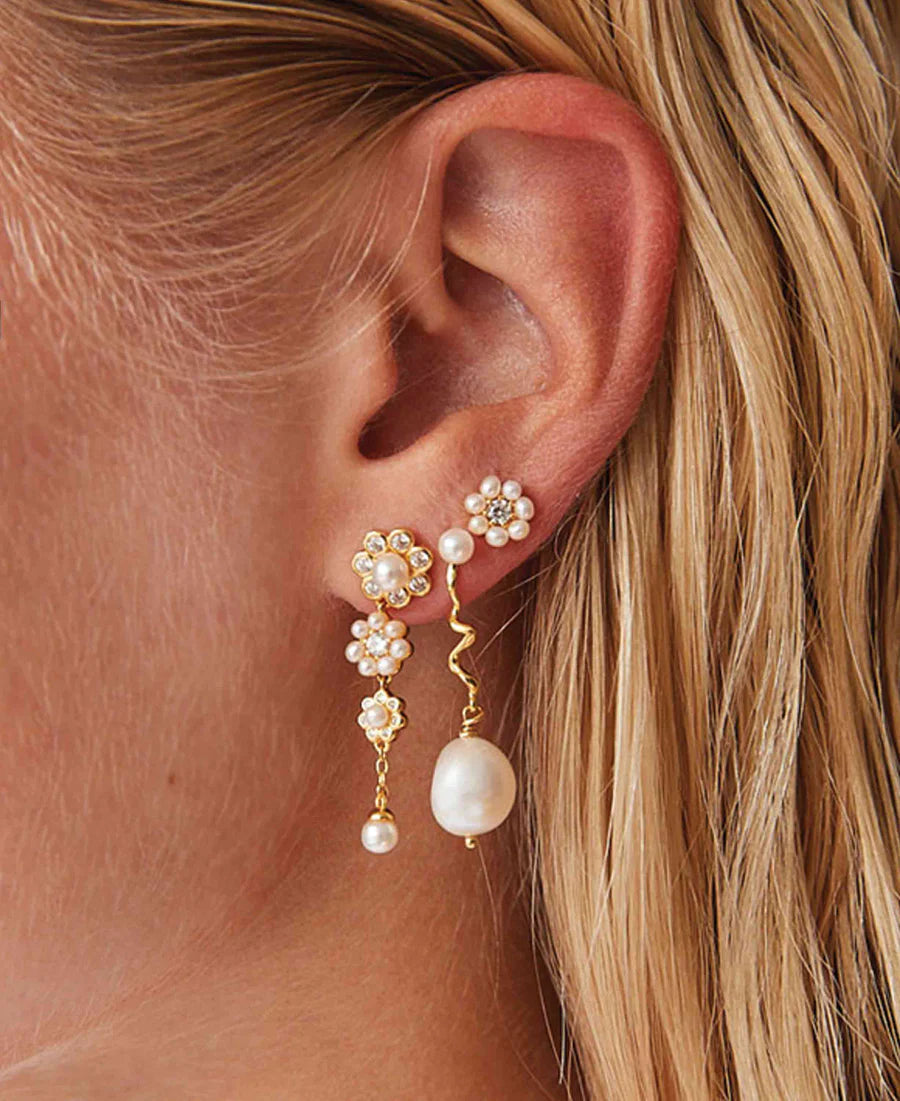 【 Hultquist Copenhagen 】 Aya tripple flower earrings