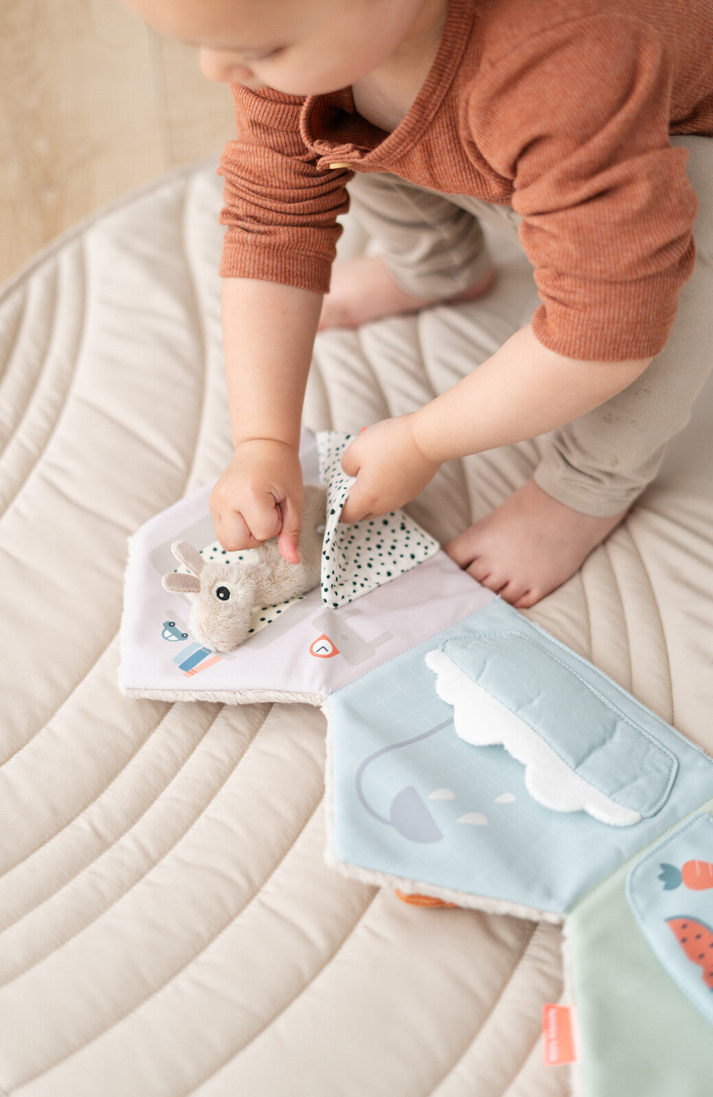 [done by deer］ラリーズホームソフトブックラリー サンド