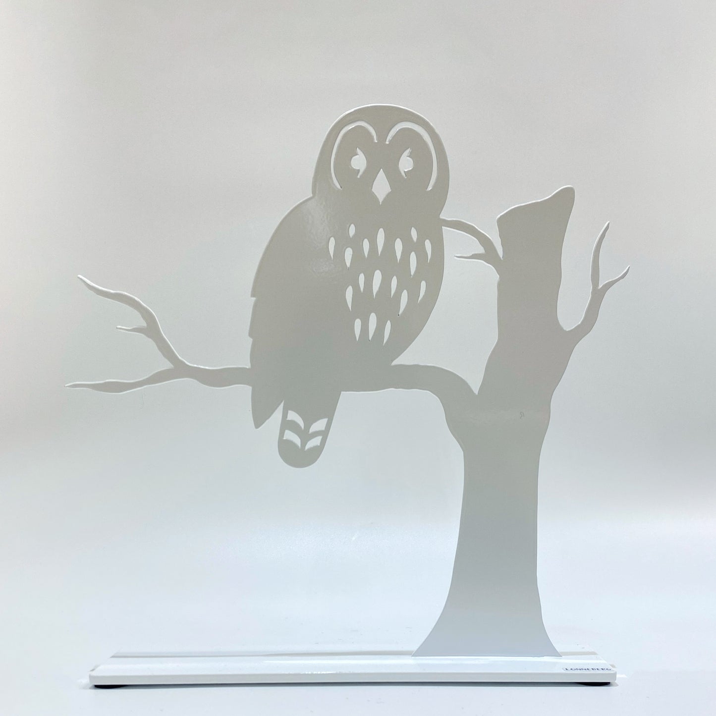 LONNEBERG Owl on branch 30cm